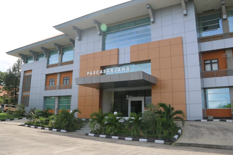 Pasca-Sarjana
